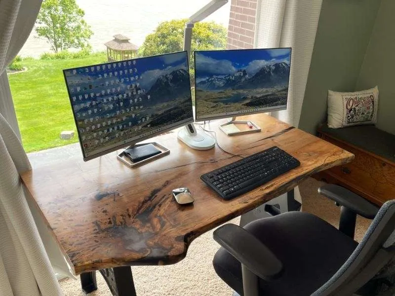 computer desk